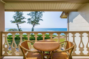 Гостиница Islander on the Beach #348, Oceanfront  Капаа